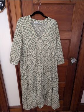 Zara Green & Cream Geometric Maxi Dress